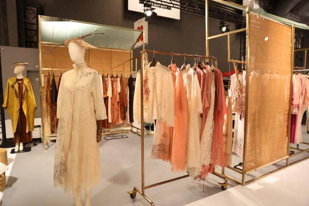 望睹、互换、共进时尚中邦Fashion China 展团用时尚链接天下(图14)