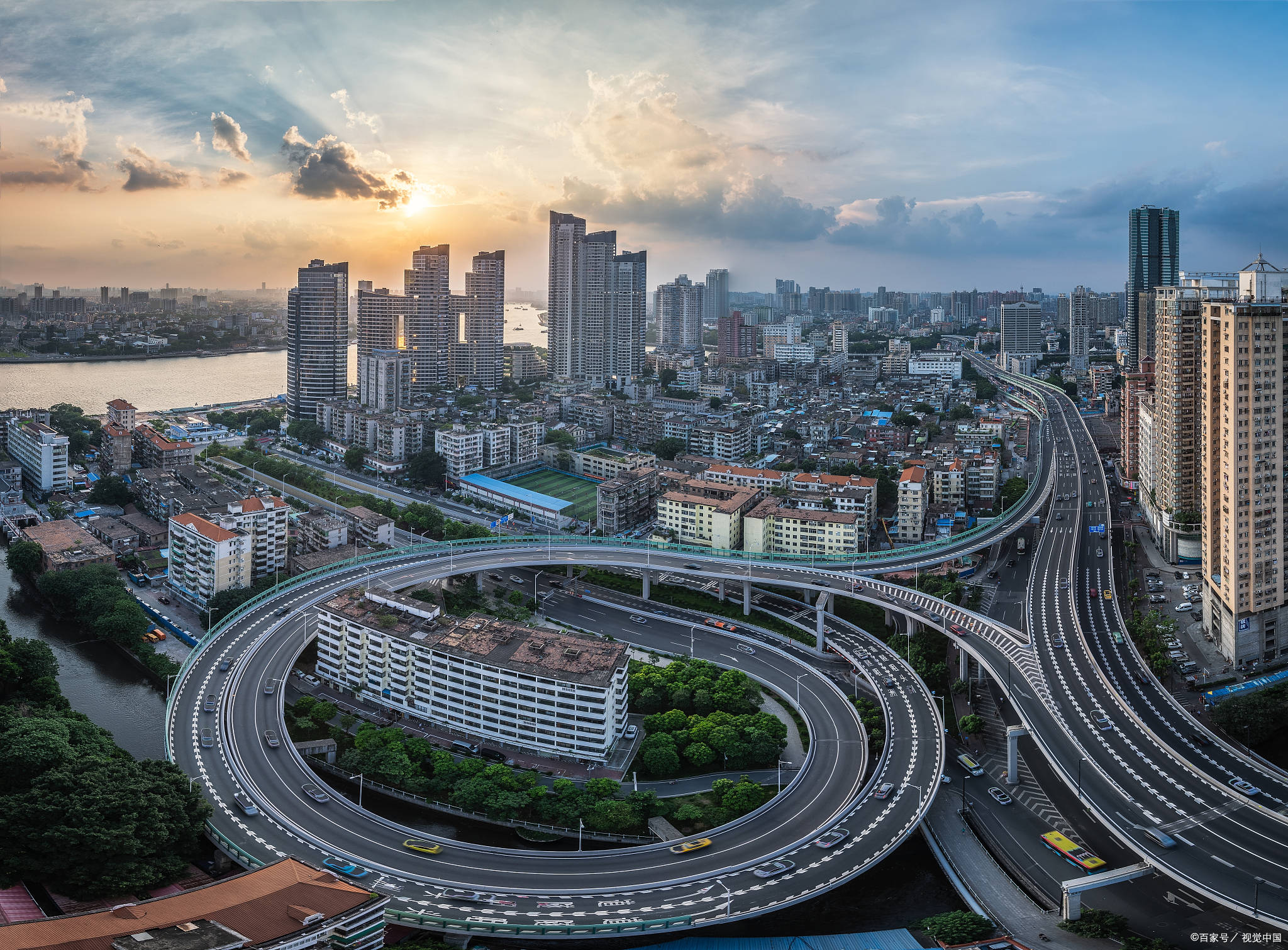 博乐体育：广西三天两夜逛最佳旅逛攻略三天带你视察三个都市(图2)