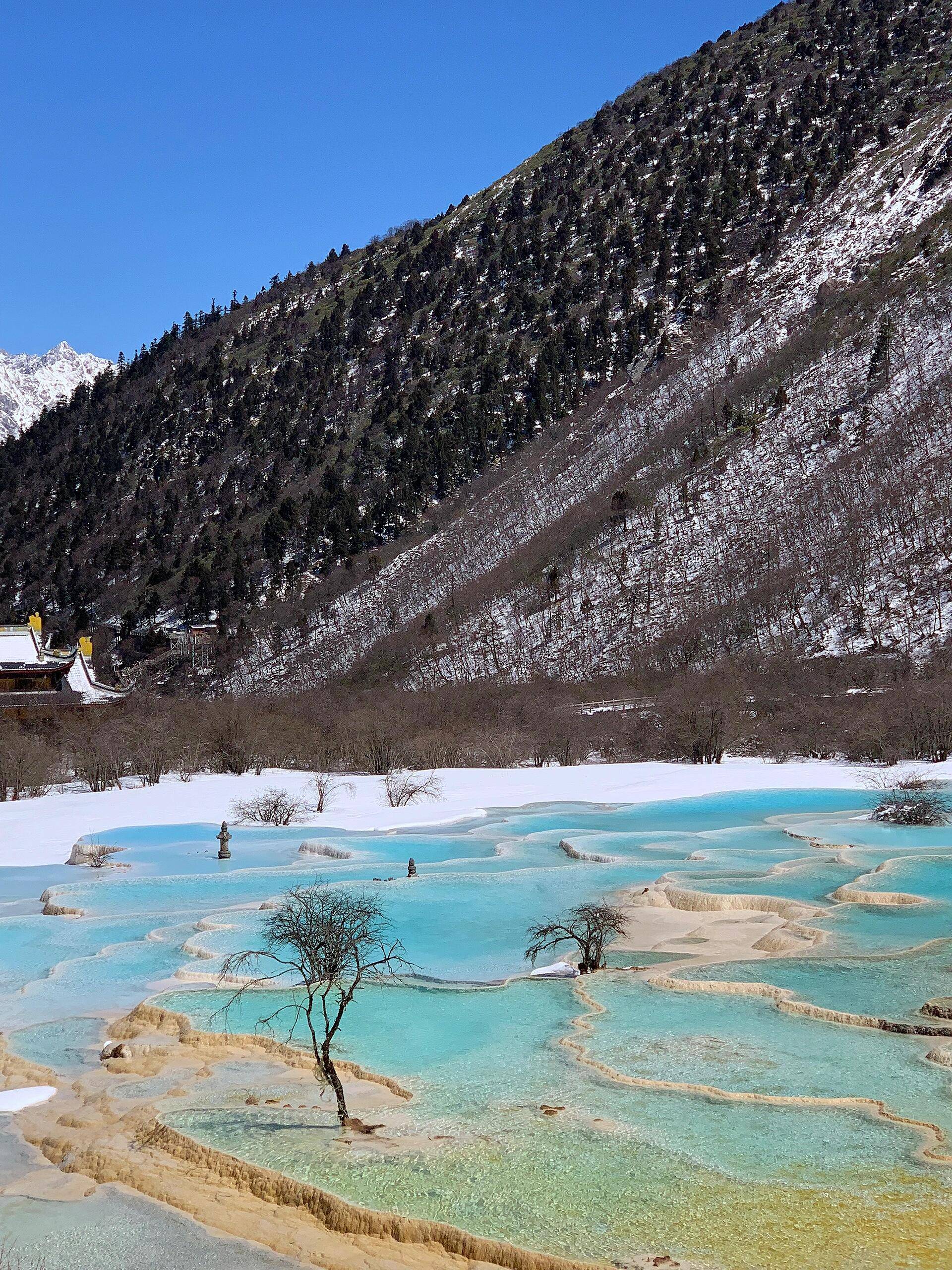 博乐体育：重庆四川旅逛攻略最佳线途 这篇旅逛攻略你不看就真的怅然了(图2)